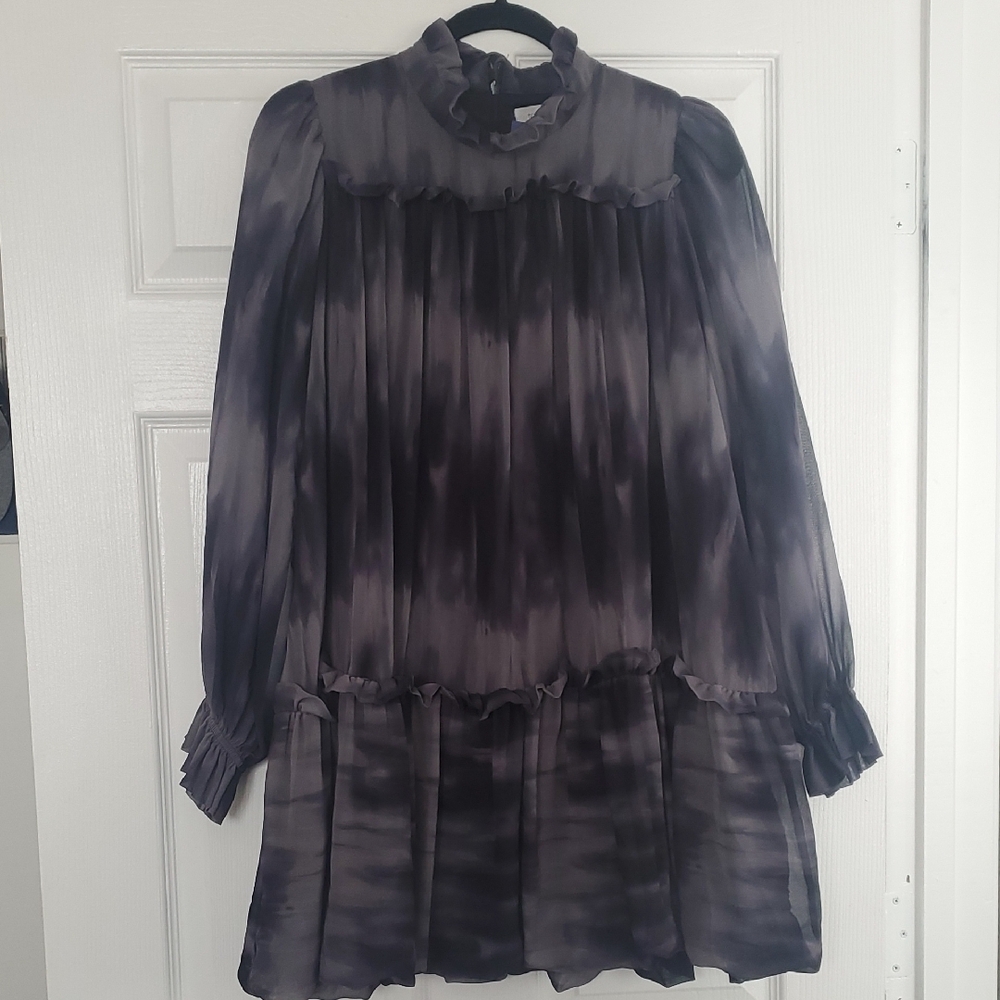 Toccin Long Sleeve Black And Grey Babydoll Mini Dress. New Without Tags.